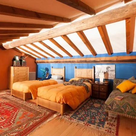 Sleeps 20 Pool Wifi Monticchiello